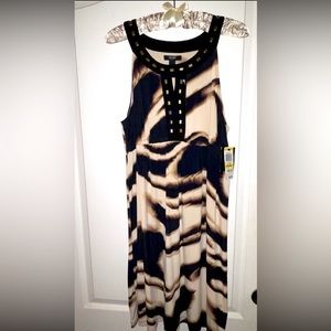 Alfani Animal print dress NWT  Petite Meduim